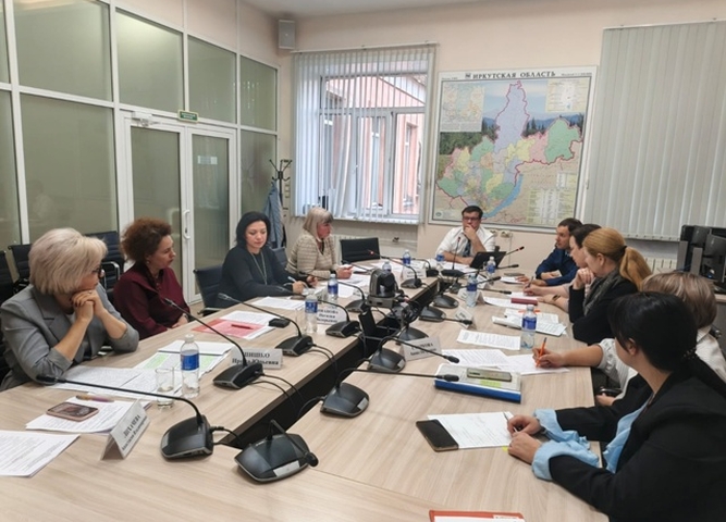 Об устранении нарушений законодательства в сфере профилактики деструктивного поведения несовершеннолетних